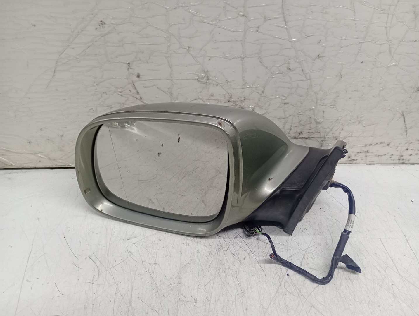 Oglinda stanga 4L1857409R Audi Q7 4L (2005 - 2009)