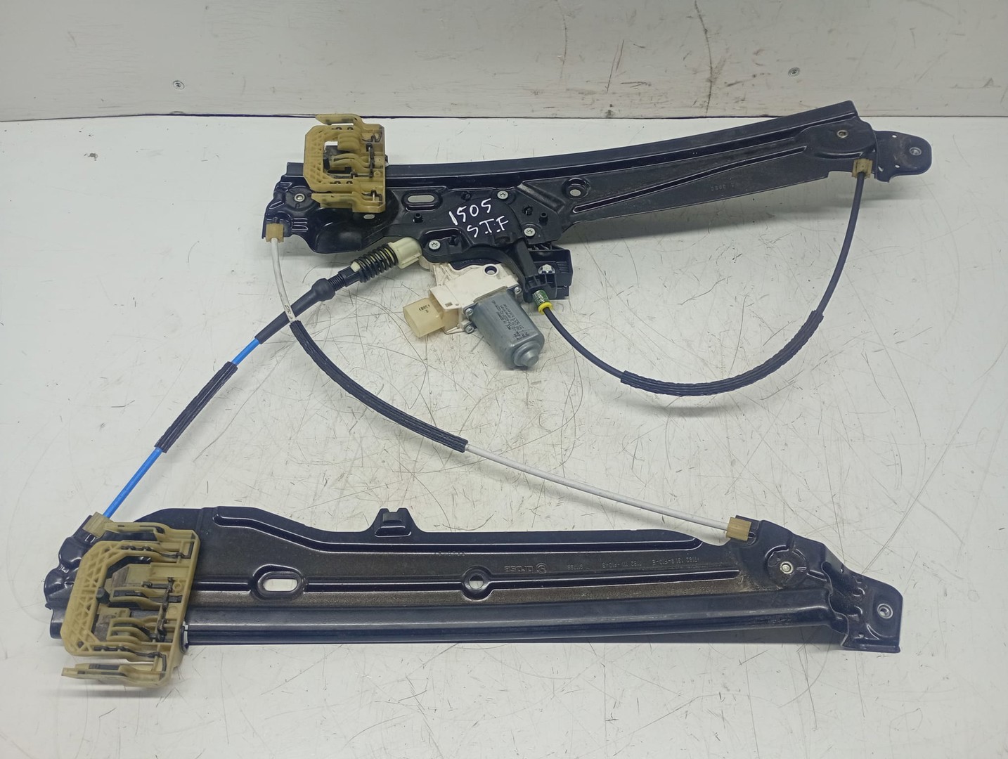 Macara geam stanga fata 942888100 BMW Seria 5 F07/F10/F11 (2009 - 2013)