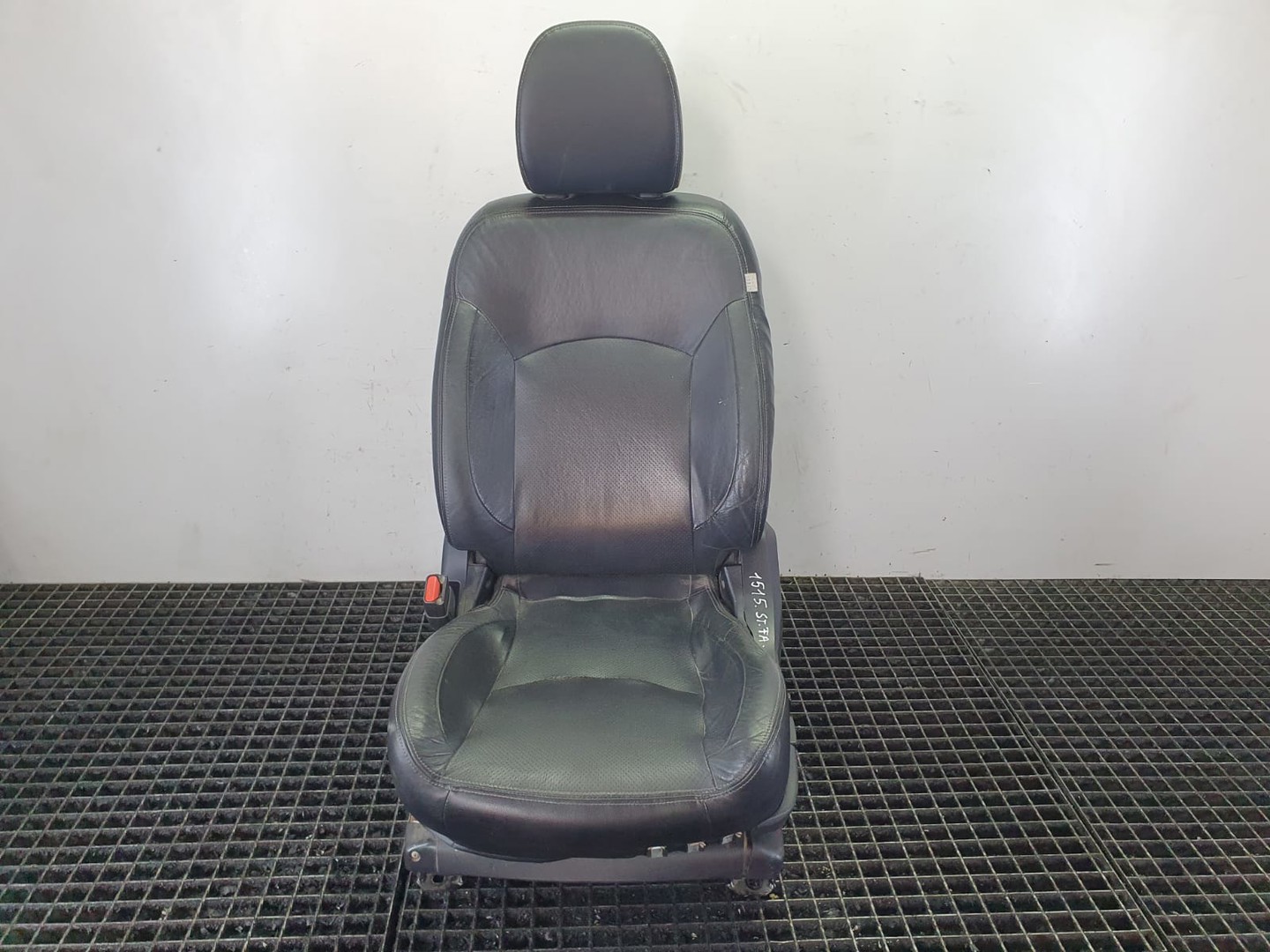 Scaun stanga fata Mitsubishi ASX 1 (2010 - 2012)