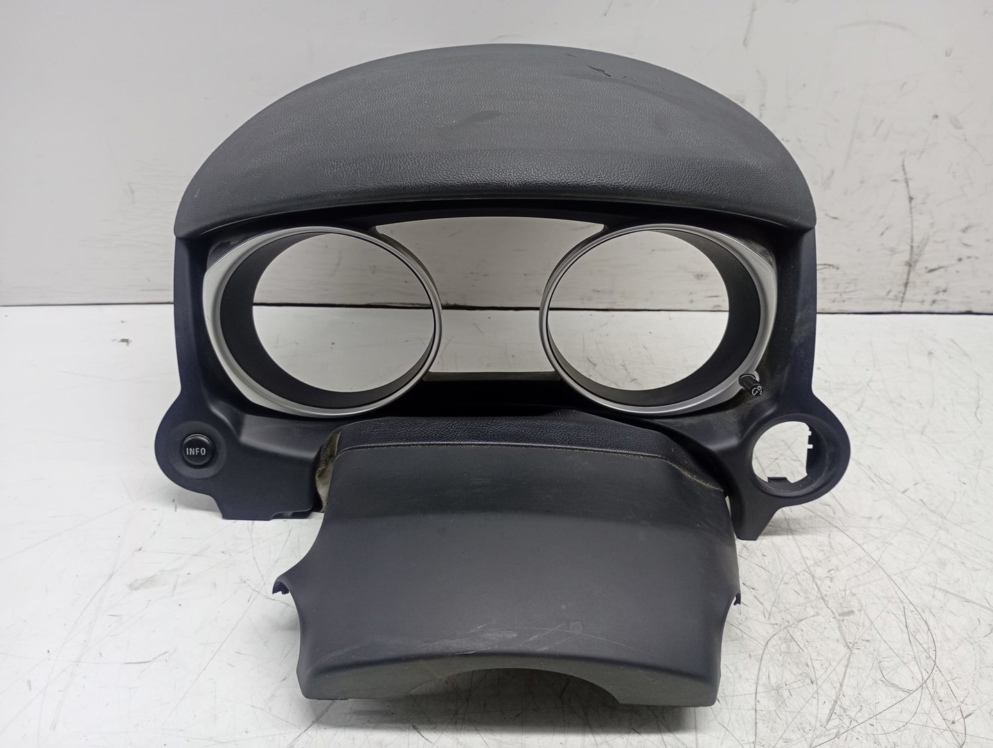 Ornament bord gn21102170 Mitsubishi ASX 1 (2010 - 2012)