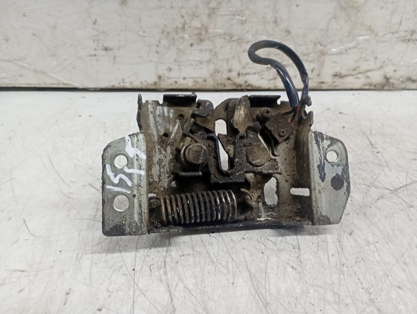 Broasca capota Mitsubishi ASX 1 (2010 - 2012)