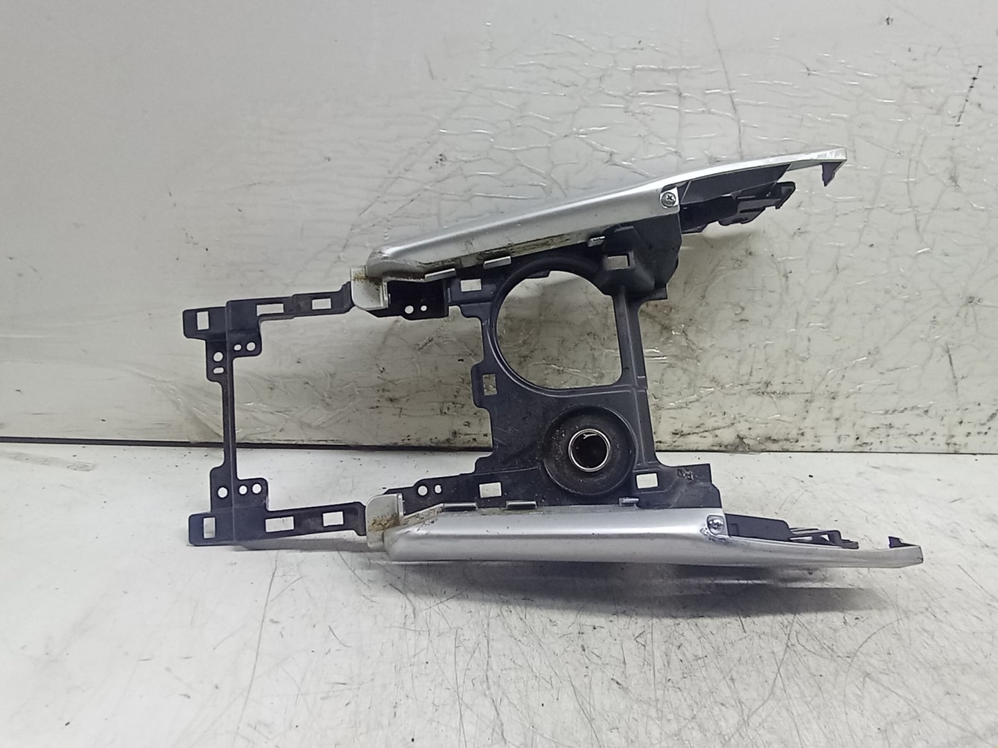 Ornament interior 8011A814ZZ Mitsubishi ASX 1 (2010 - 2012)