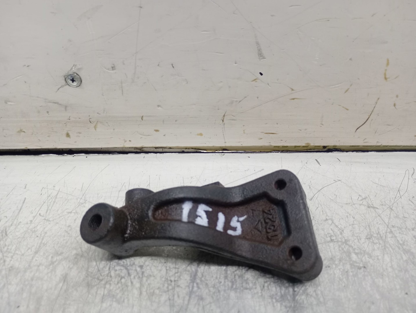 Suport motor Mitsubishi ASX 1 (2010 - 2012)