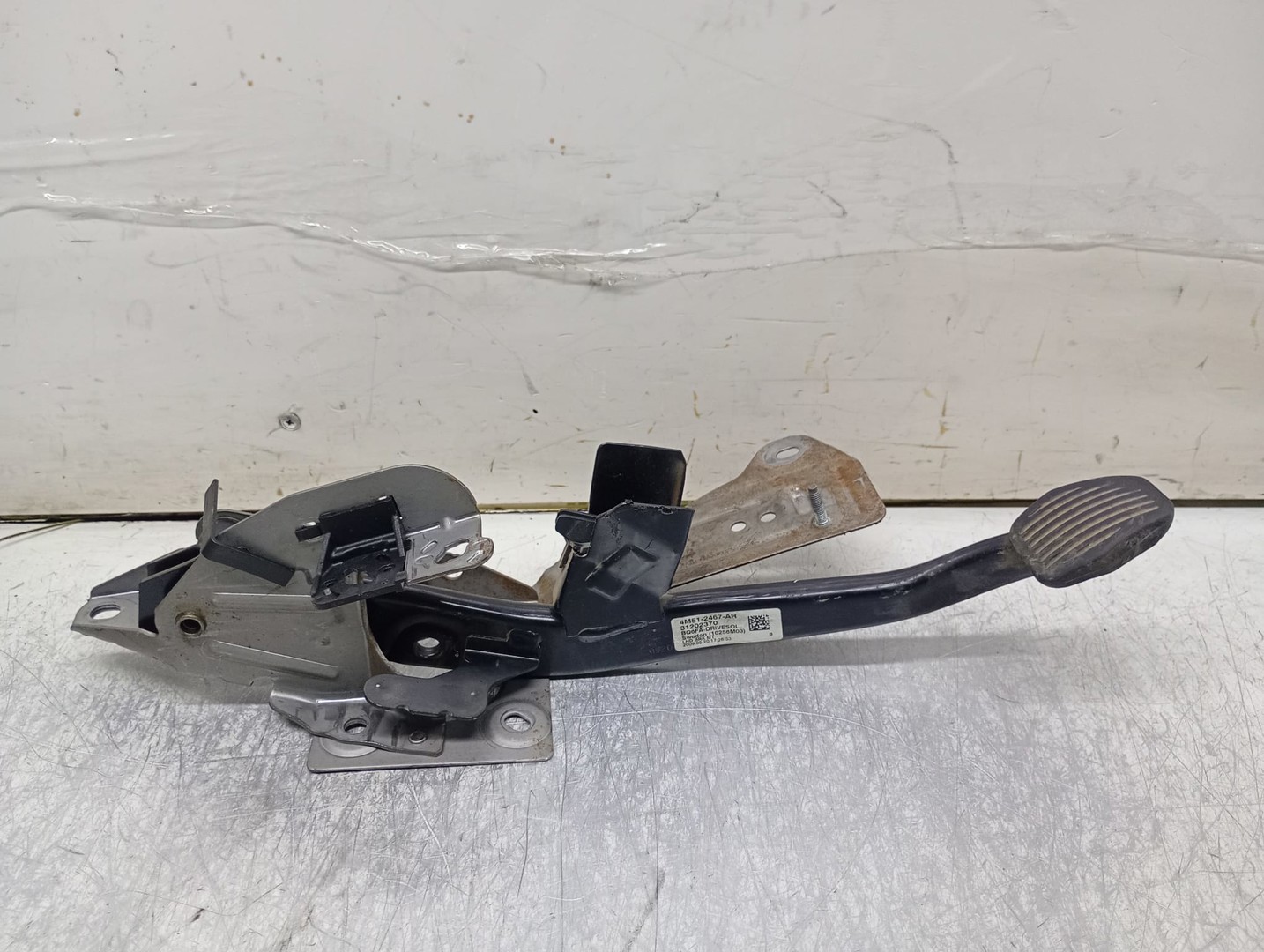 Pedala frana 4M51-2467-AR Ford Focus 2 (facelift) (2008 - 2011)