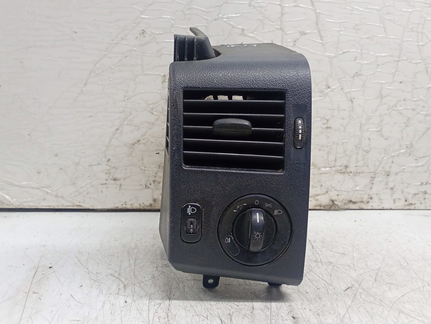 Grila ventilatie A9065450504 A9068300454 Mercedes Benz Sprinter 906 (2006 - 2013)