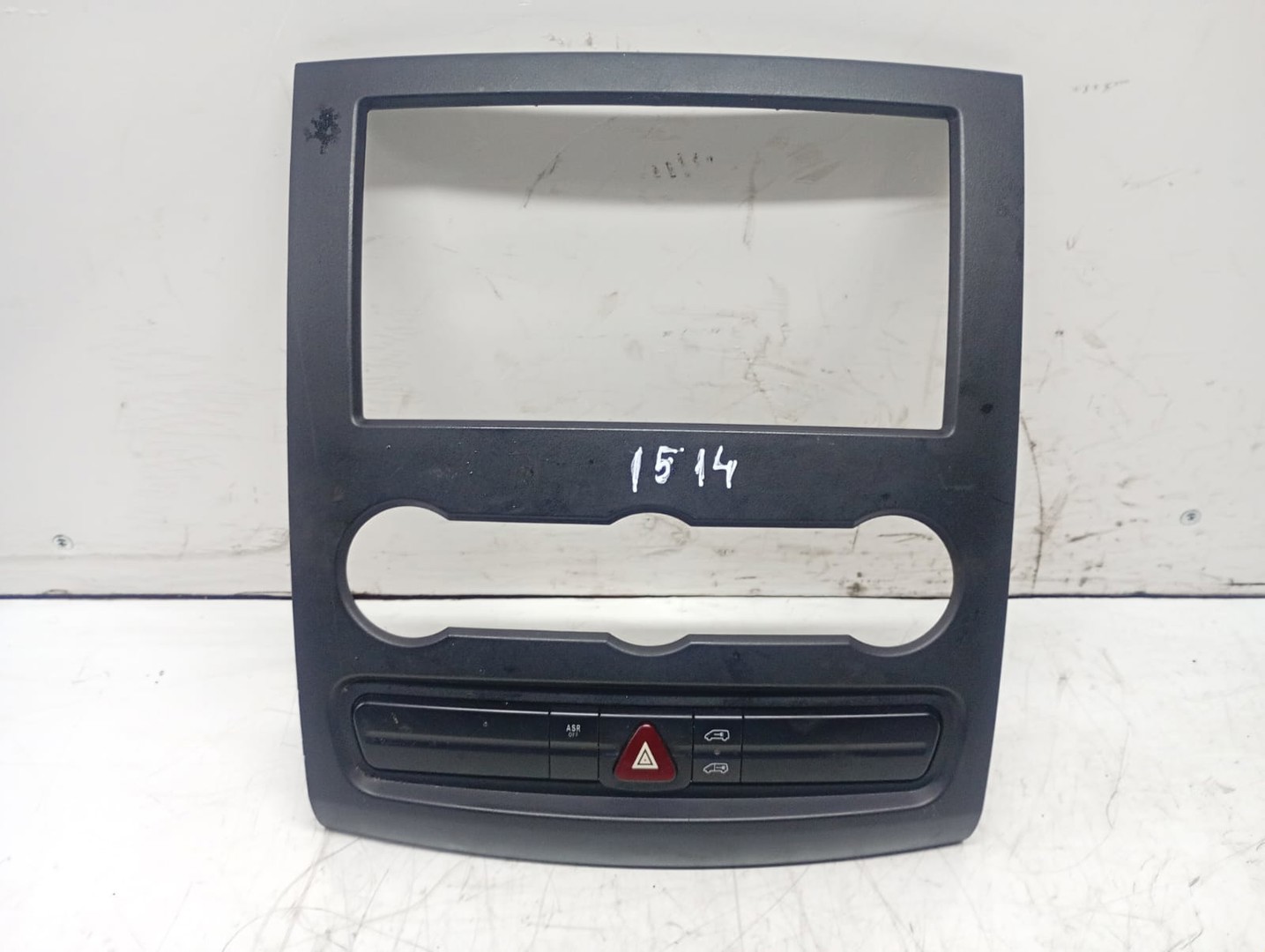 Ornament bord a9066800017 Mercedes Benz Sprinter 906 (2006 - 2013)