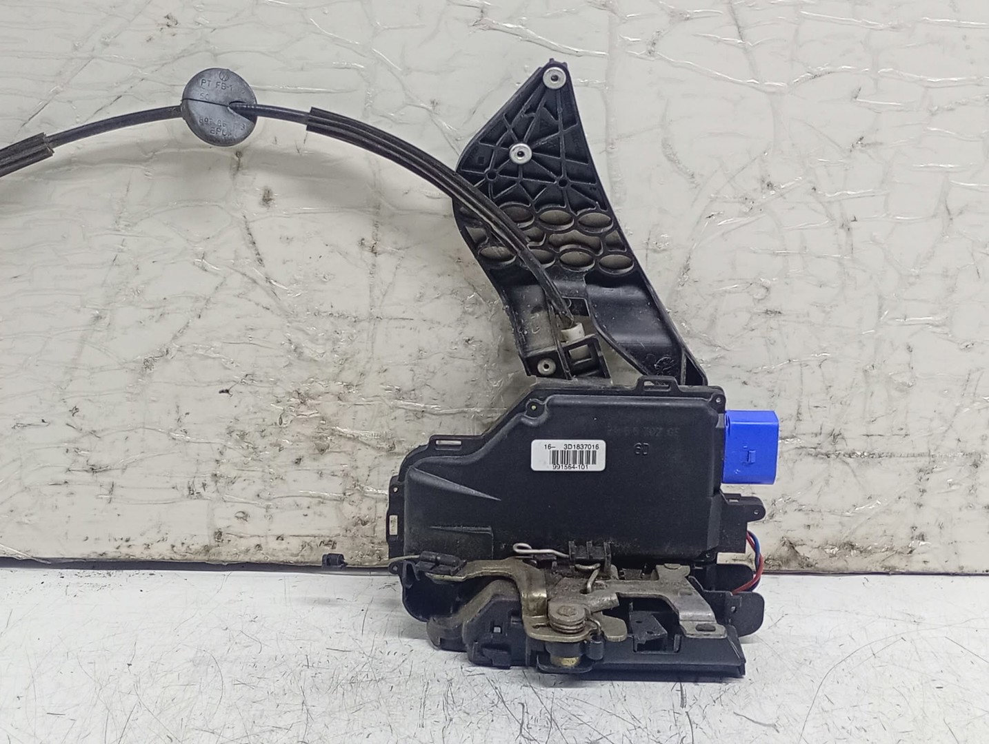 Broasca dreapta fata 3D1837016 Volkswagen Touareg 1 (7L) (2002 - 2007)