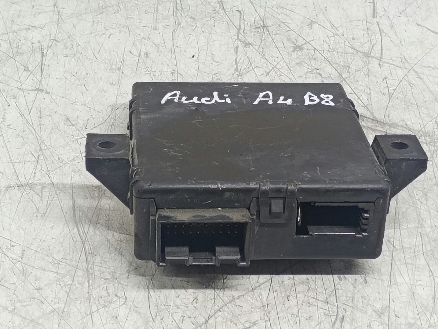 Modul gateway 8T0907468 Audi A4 B8/8K (2007 - 2011)