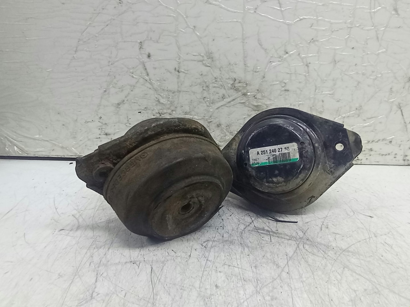 Suport motor A2512402717 Mercedes Benz R-Class W251 (2005 - 2010)