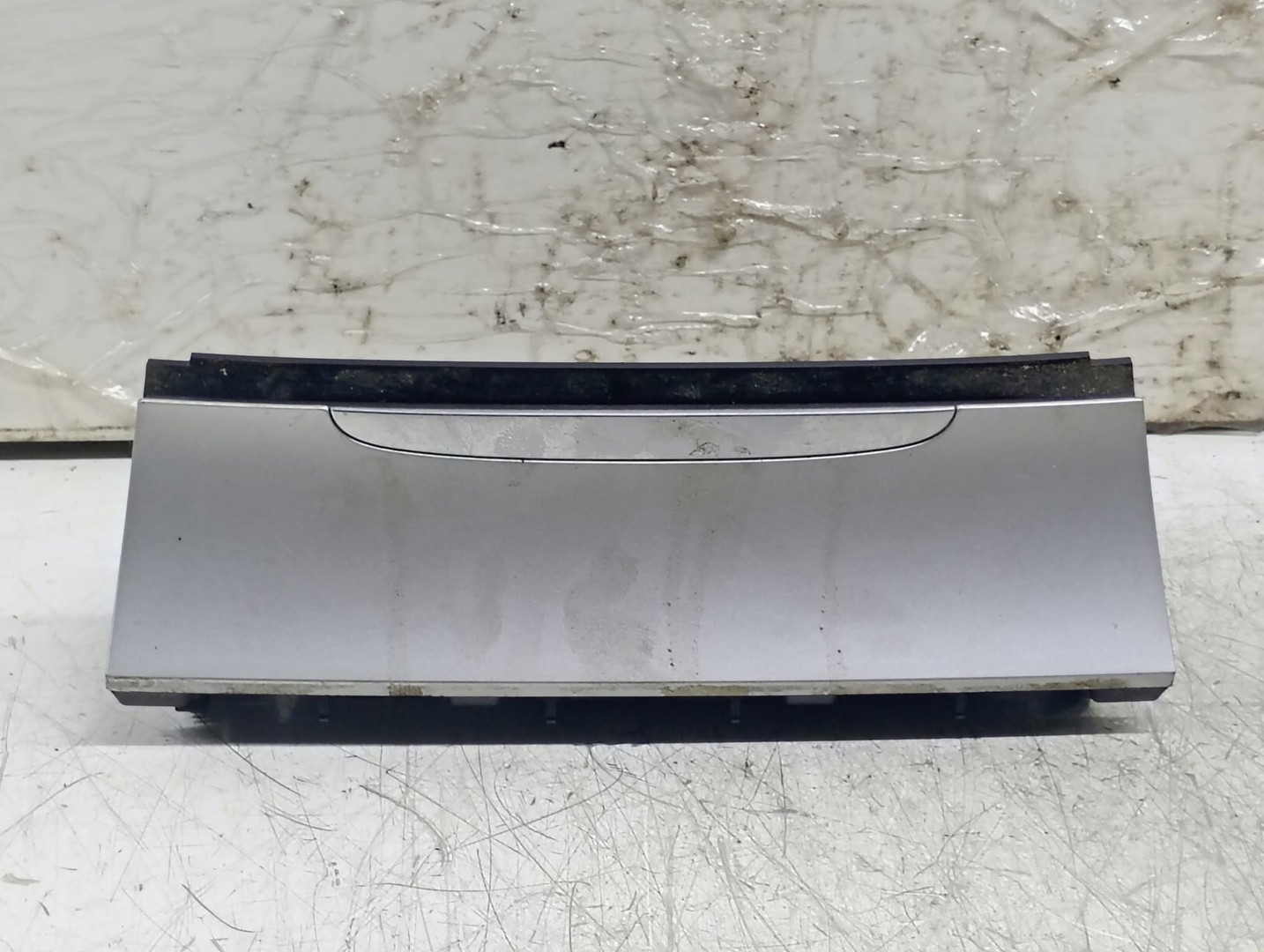 Scrumiera 3C0863284 Volkswagen Passat B6 (2005 - 2010)