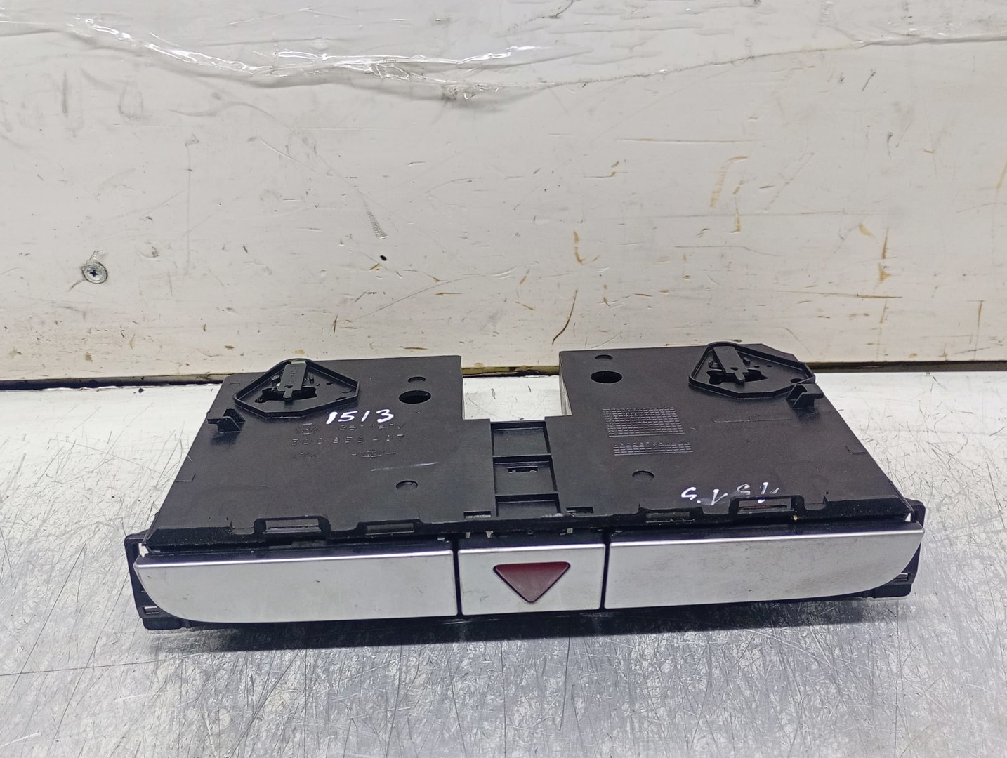 Buton avarii 3C0858407 Volkswagen Passat B6 (2005 - 2010)