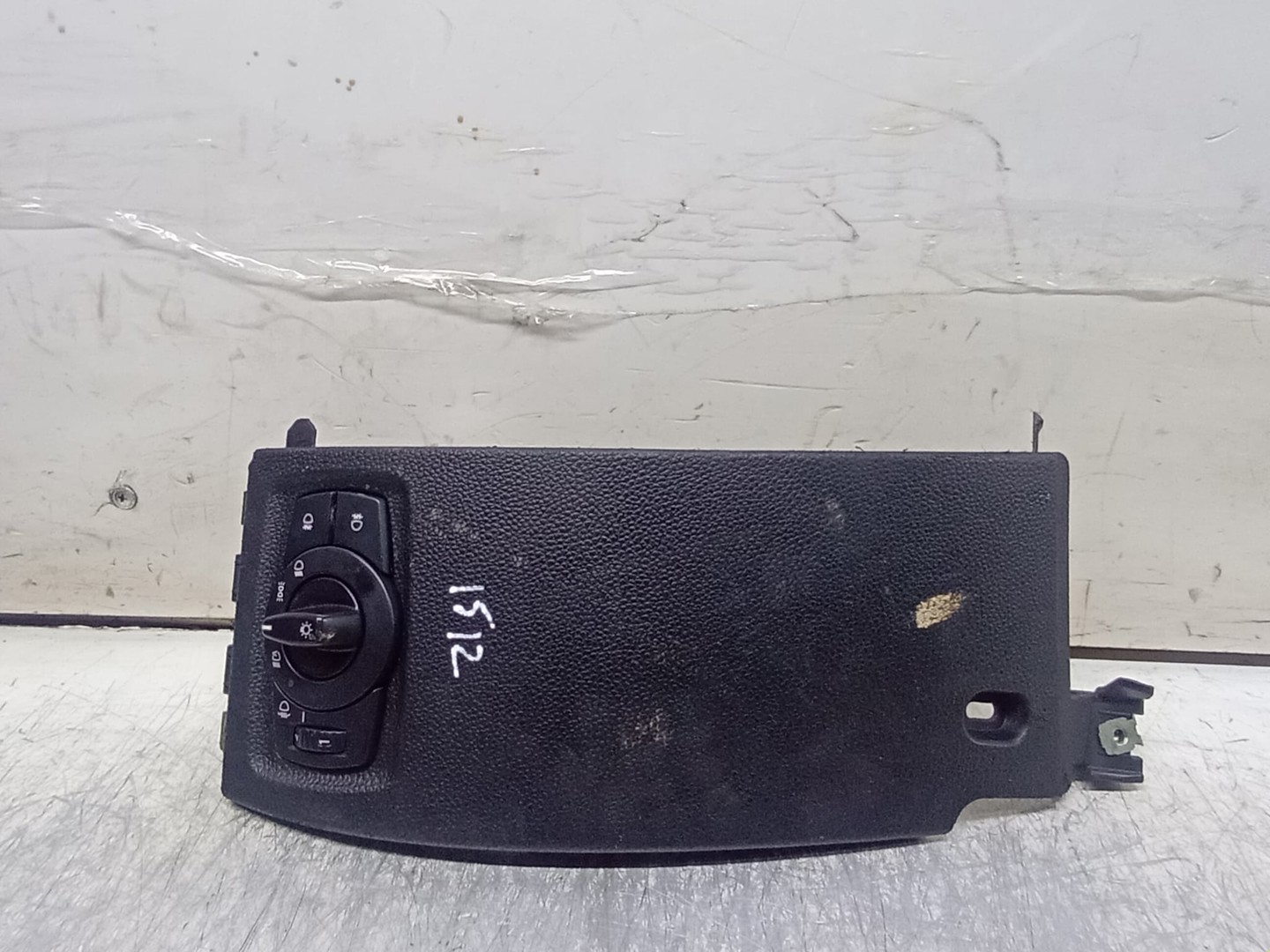 Ornament bord 51166962643 6932792 BMW Seria 1 E81/E82/E87/E88 (facelift) (2007 - 2012)