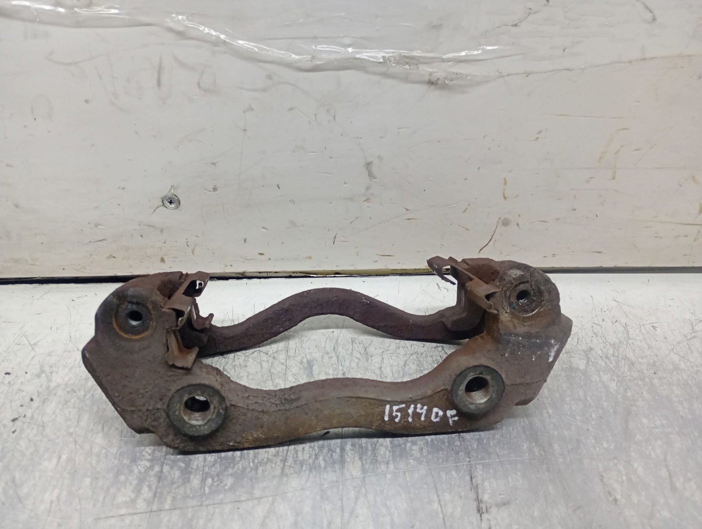Suport etrier dreapta fata Mercedes Benz Sprinter 906 (2006 - 2013)