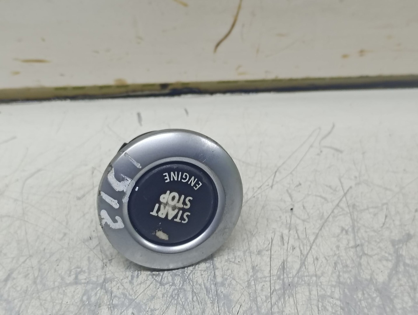 Buton start stop 6949499-07 BMW Seria 1 E81/E82/E87/E88 (facelift) (2007 - 2012)