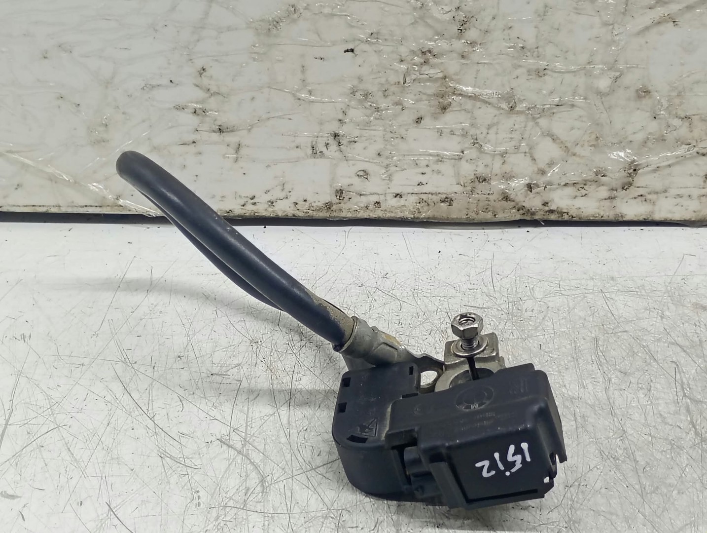 Borna baterie 61129184208 BMW Seria 1 E81/E82/E87/E88 (facelift) (2007 - 2012)