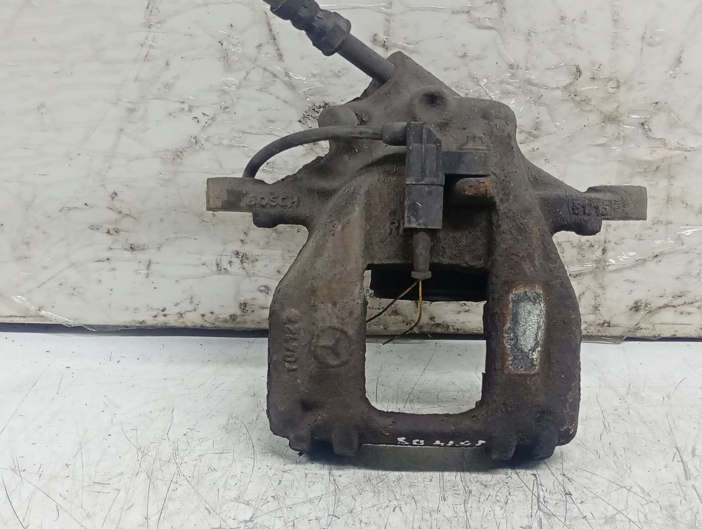 Etrier dreapta spate Y04127 Mercedes Benz Sprinter 906 (2006 - 2013)
