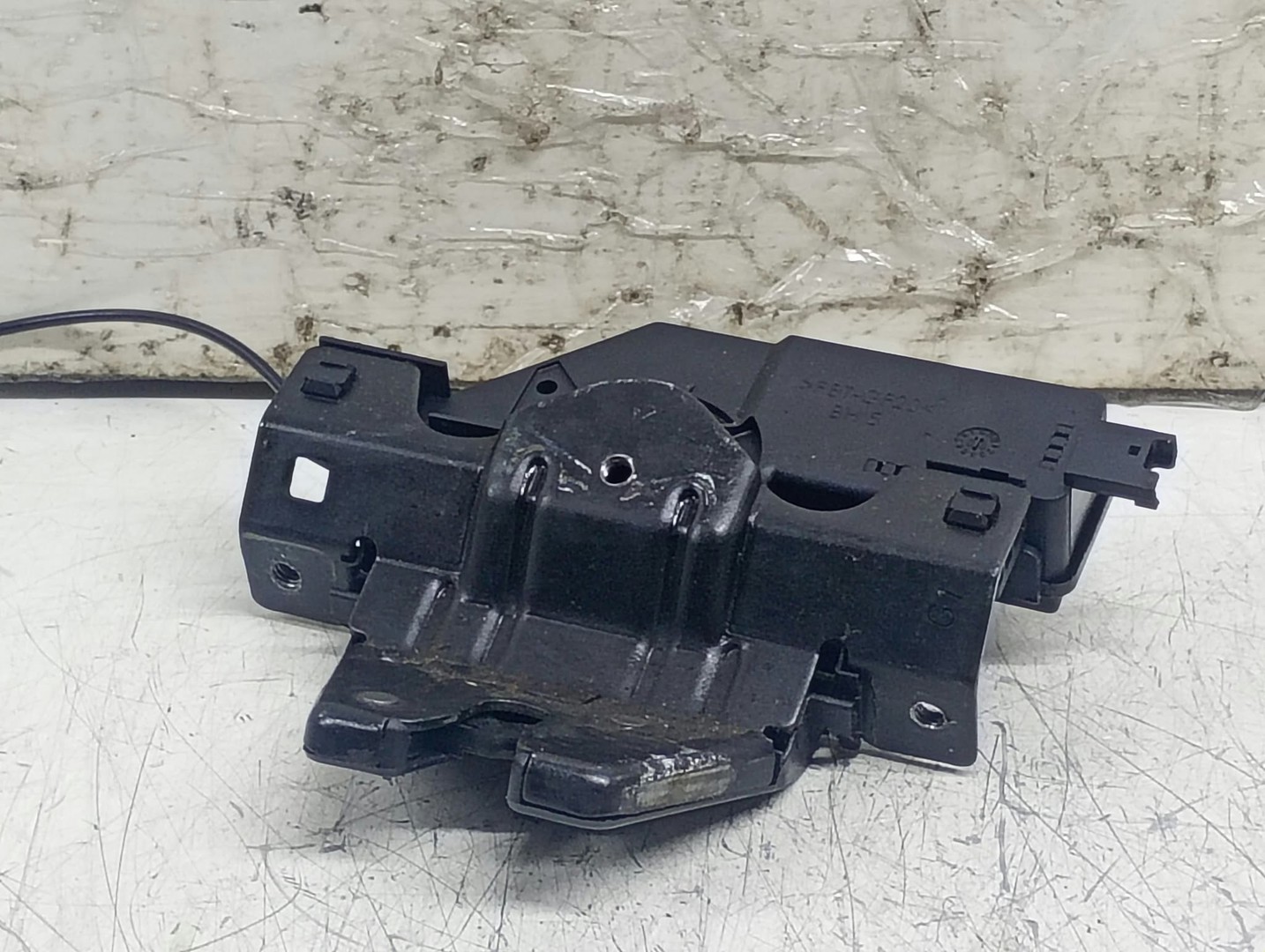 Broasca haion 7840617 BMW Seria 1 E81/E82/E87/E88 (facelift) (2007 - 2012)