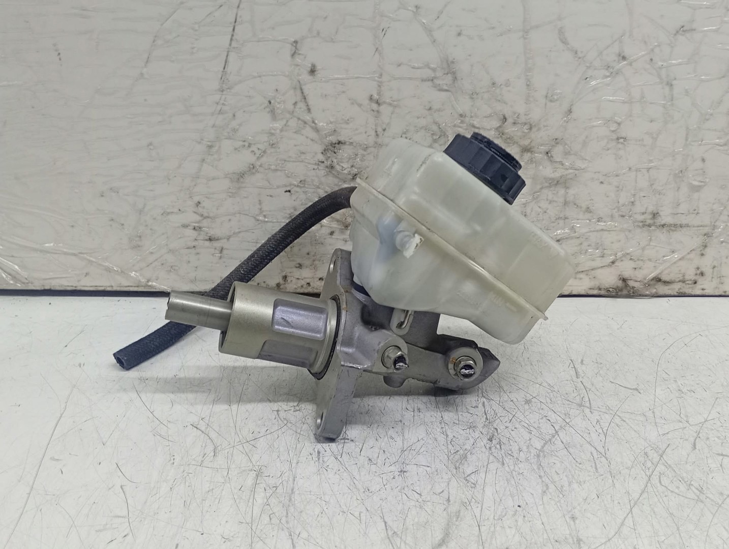 Pompa frana 033508-86531 BMW Seria 1 E81/E82/E87/E88 (facelift) (2007 - 2012)