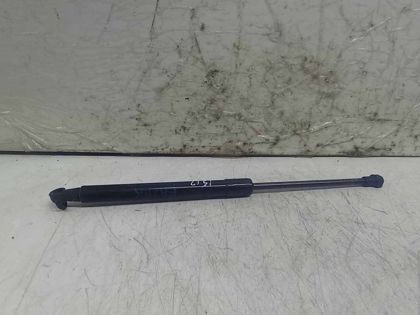 Amortizor capota 51237118370 BMW Seria 1 E81/E82/E87/E88 (facelift) (2007 - 2012)