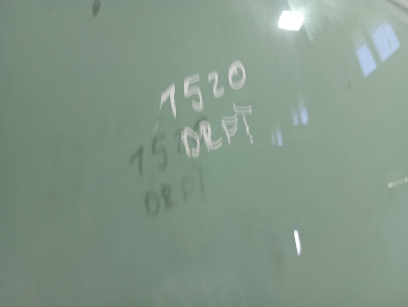 Aceasta este imaginea corespunzatoare acestui obiect