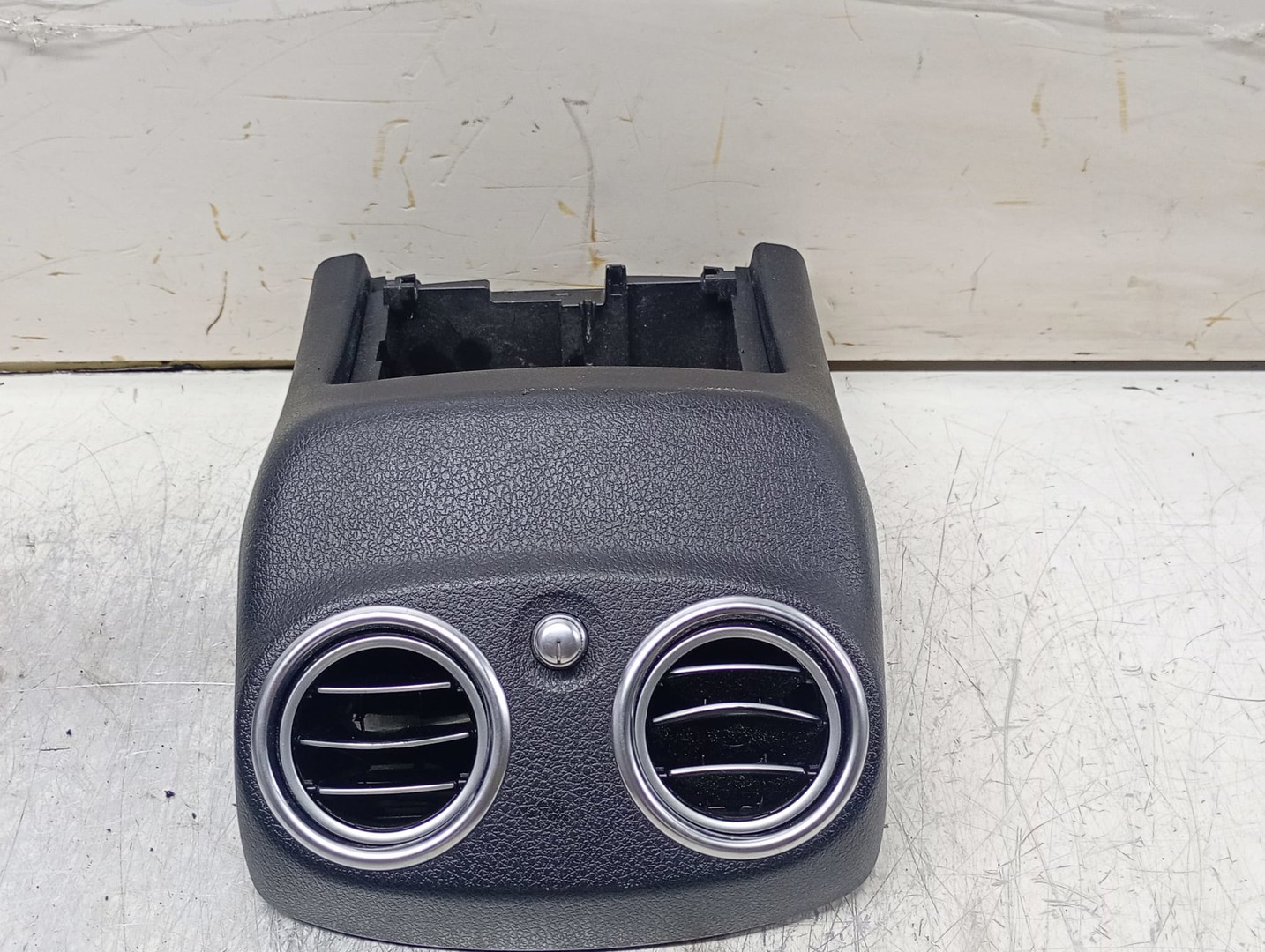 Grila ventilatie A2138309501 Mercedes Benz E-Class W213 (2016 - 2020)
