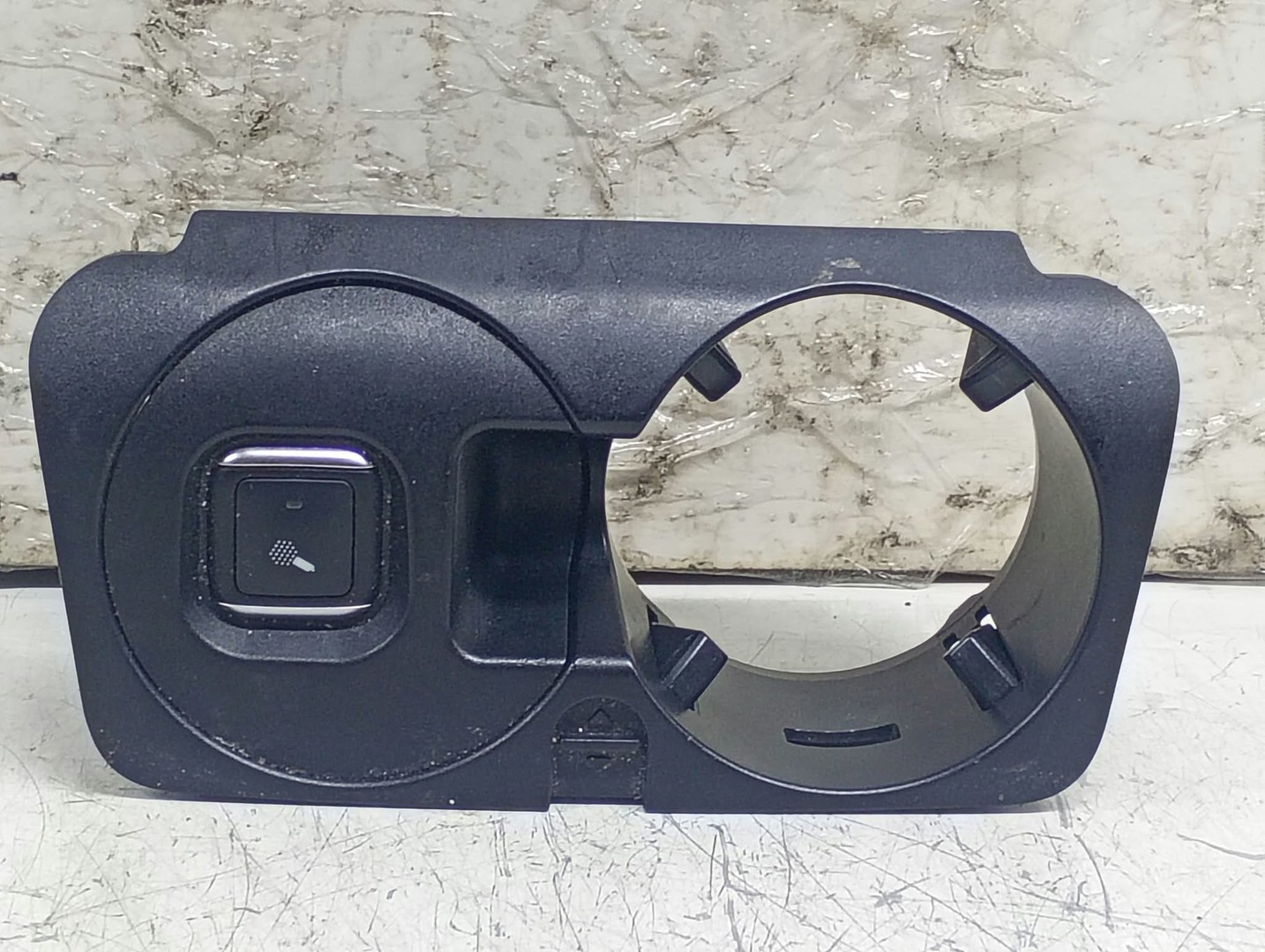 Suport pahare A2056800691 Mercedes Benz E-Class W213 (2016 - 2020)