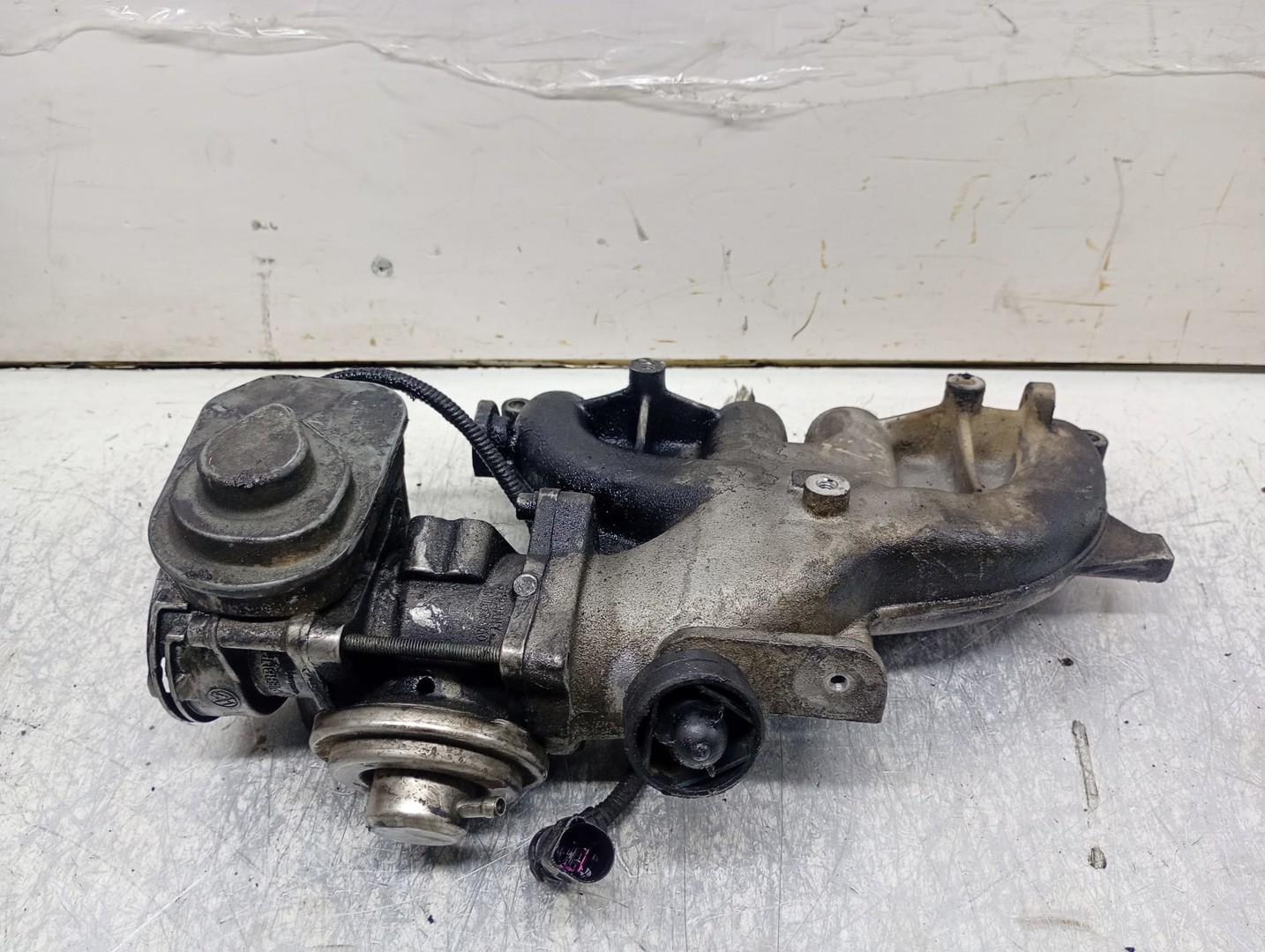 Galerie admisie 038129713BC Volkswagen Golf 4 (1997 - 2006)