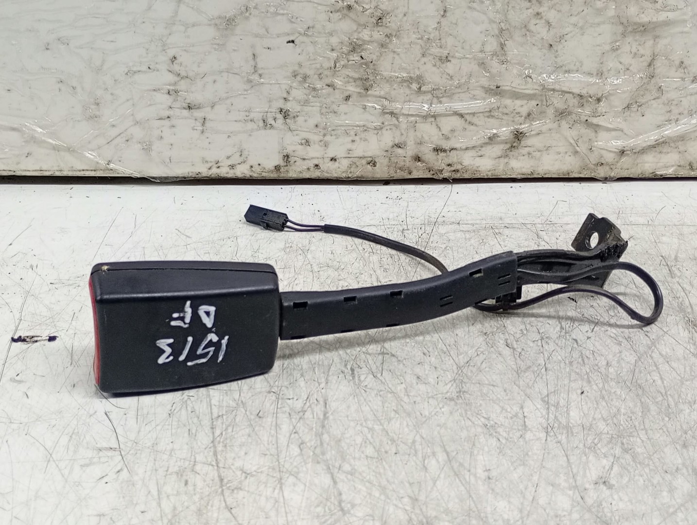 Pretensioner dreapta fata 3C0857756 Volkswagen Passat B6 (2005 - 2010)