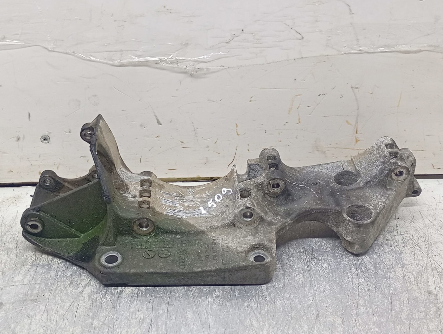 Suport accesorii R045903143C Volkswagen Golf 4 (1997 - 2006)