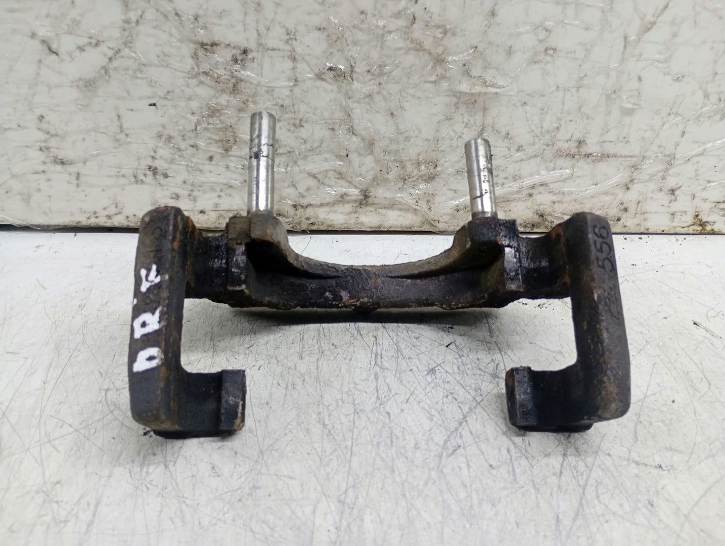 Suport etrier dreapta fata BMW Seria 7 E65/E66 (facelift) (2005 - 2008)