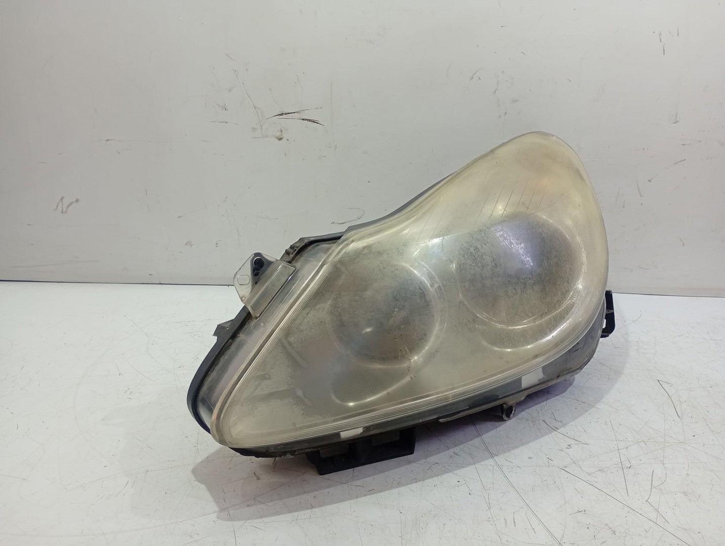 Far stanga 13186381 Opel Corsa D (2006 - 2011)