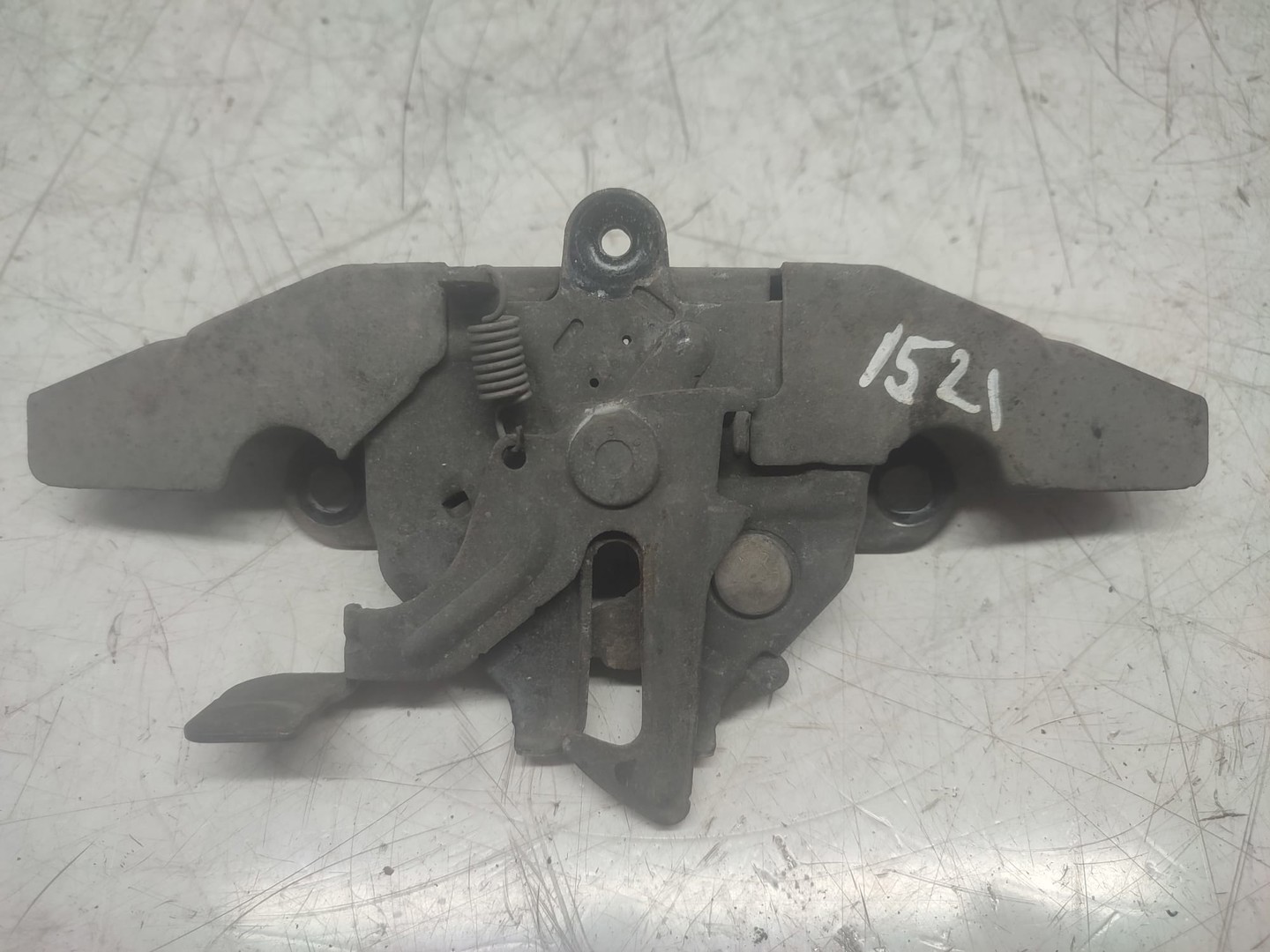 Broasca capota Toyota Avensis 2 T25 (2002 - 2006)