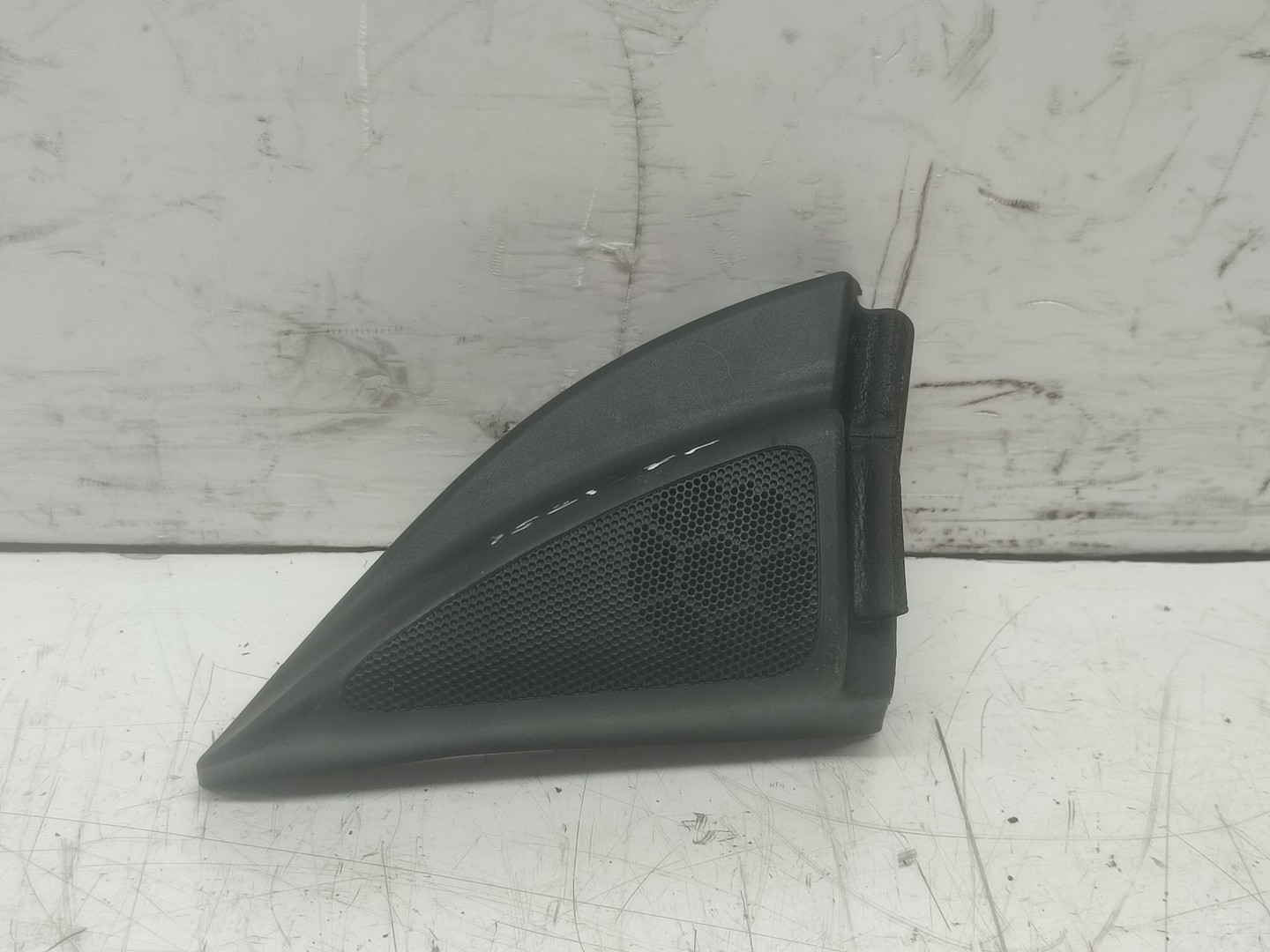 Boxa difuzor tweeter stanga fata 86160-05090 Toyota Avensis 2 T25 (2002 - 2006)
