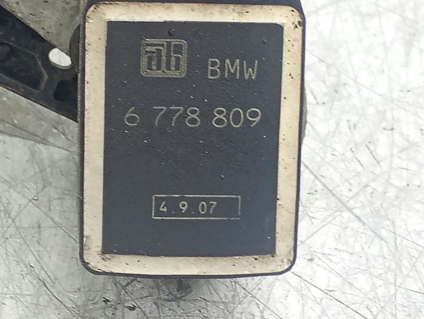 Senzor nivel faruri 6778809 BMW Seria 1 E81/E82/E87/E88 (facelift) (2007 - 2012)