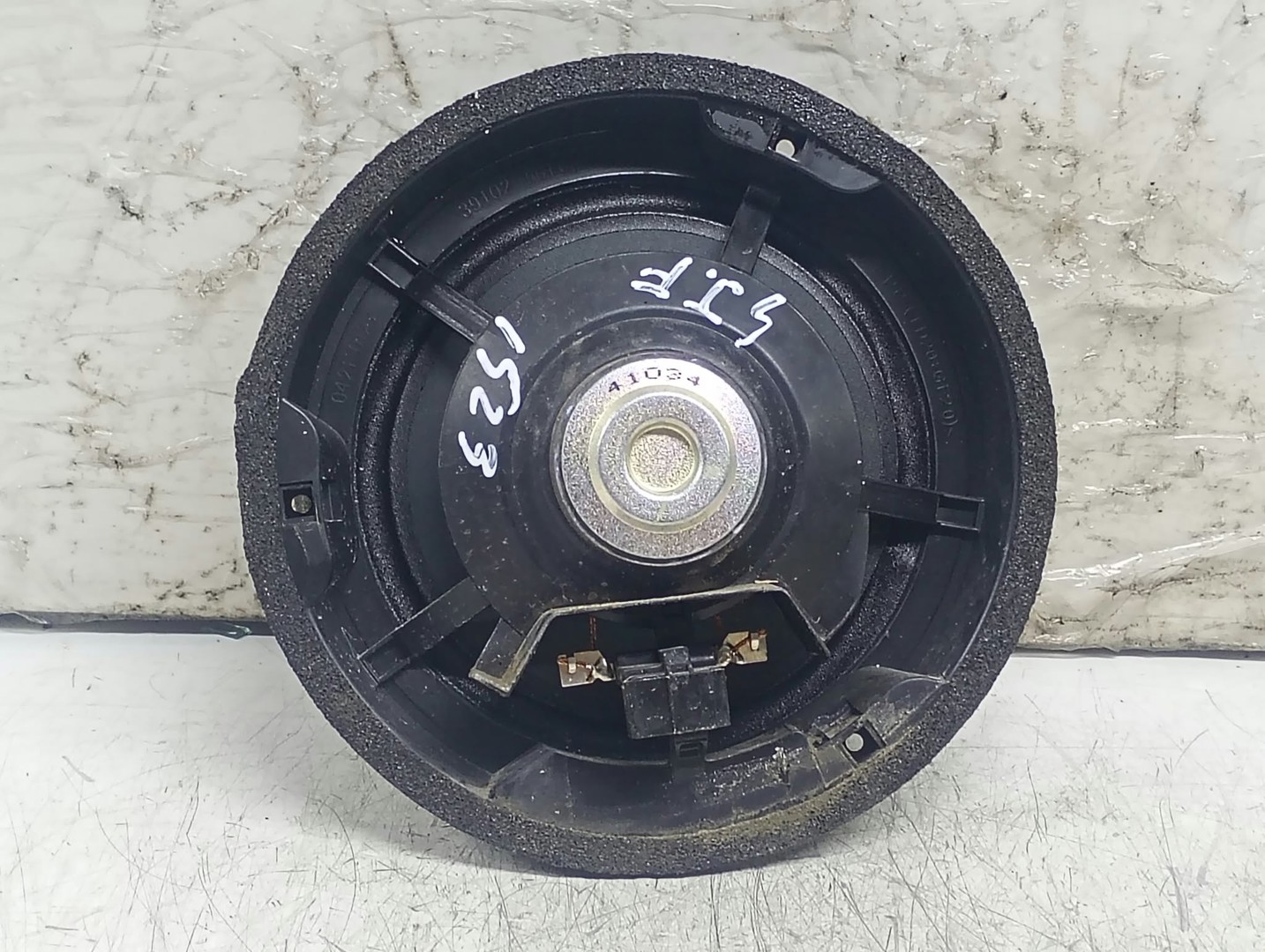 Boxa difuzor stanga fata 39102-56t00 Suzuki Swift 6 generation (2023 - prezent)