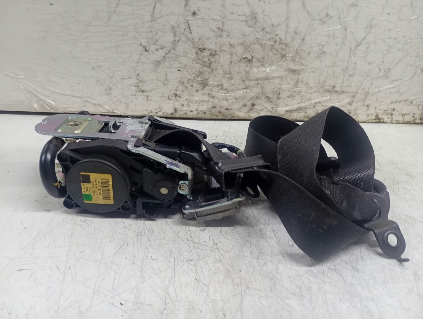Centura siguranta dreapta fata 610035800D Mercedes Benz E-Class W212 (2009 - 2013)