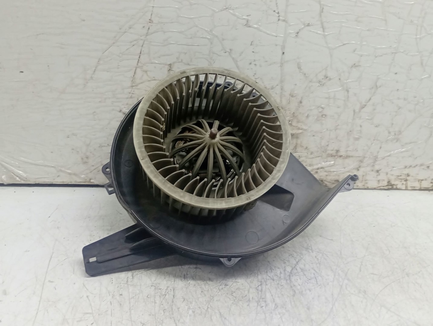 Ventilator habitaclu 6Q1820015 Volkswagen Fox 2 (2003 - 2007)