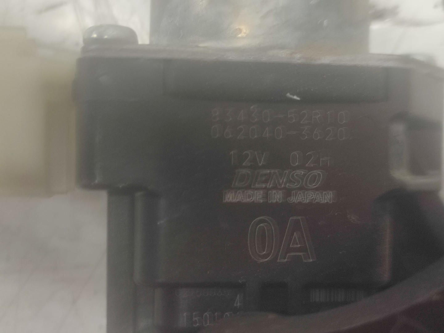 Macara geam stanga fata 83430-52r10 Suzuki Swift 6 generation (2023 - prezent)