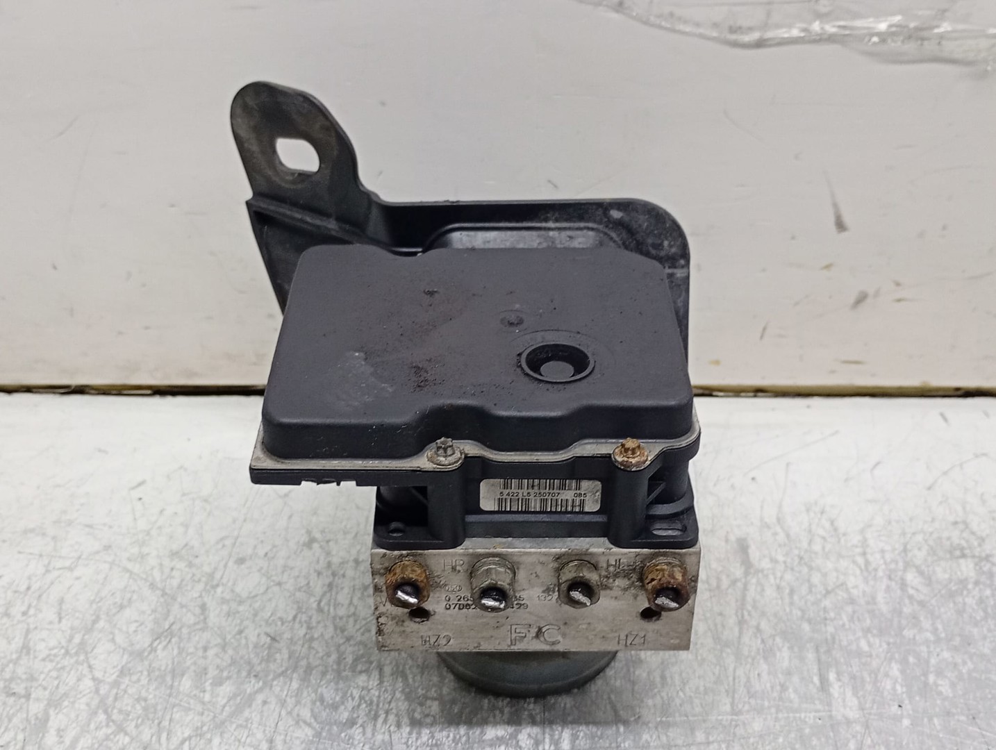 Pompa ABS 13277813 Opel Corsa D (2006 - 2011)