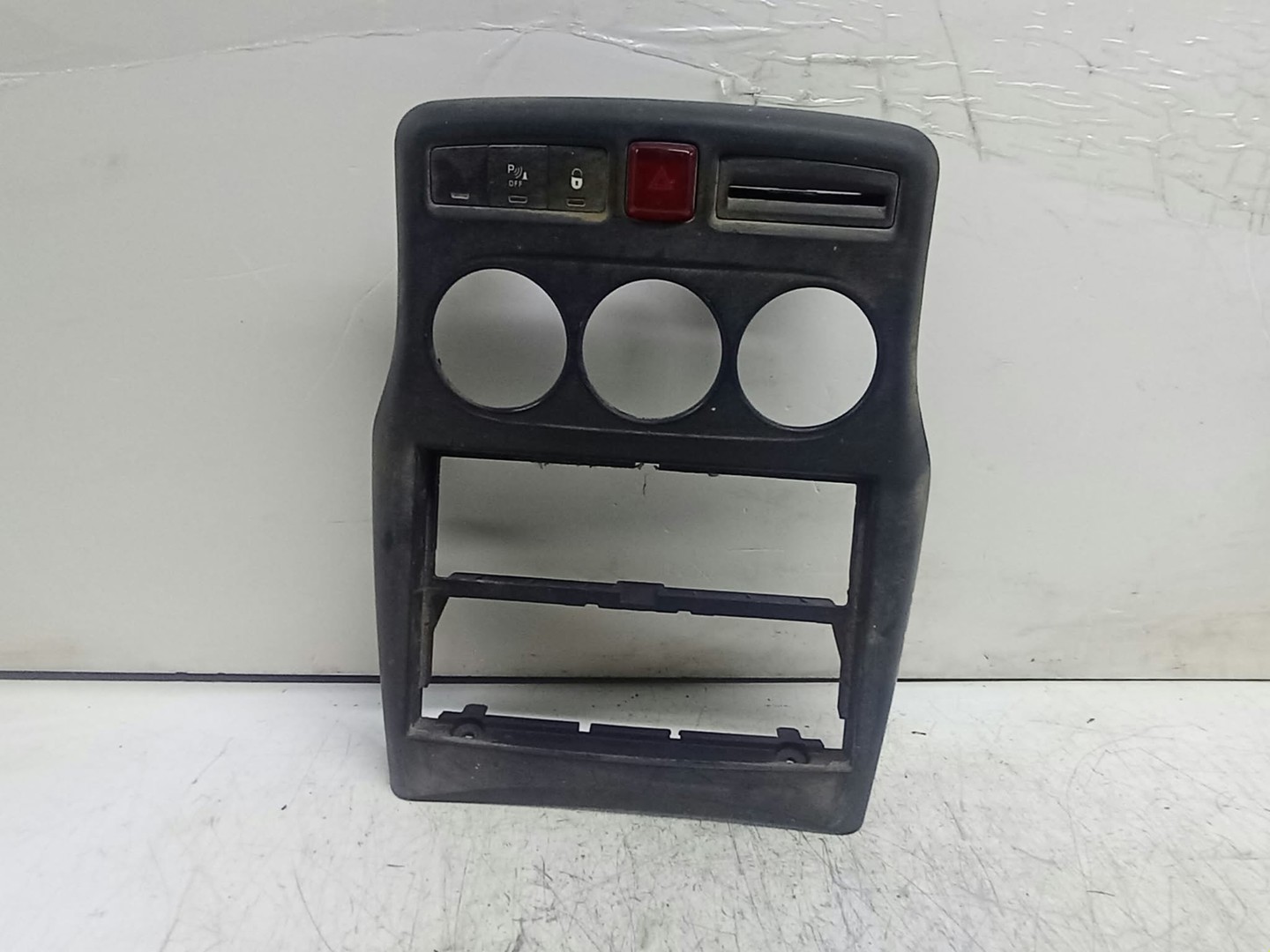 Rama centrala bord 96825462 Citroen C3 Picasso 1 (2008 - 2013)