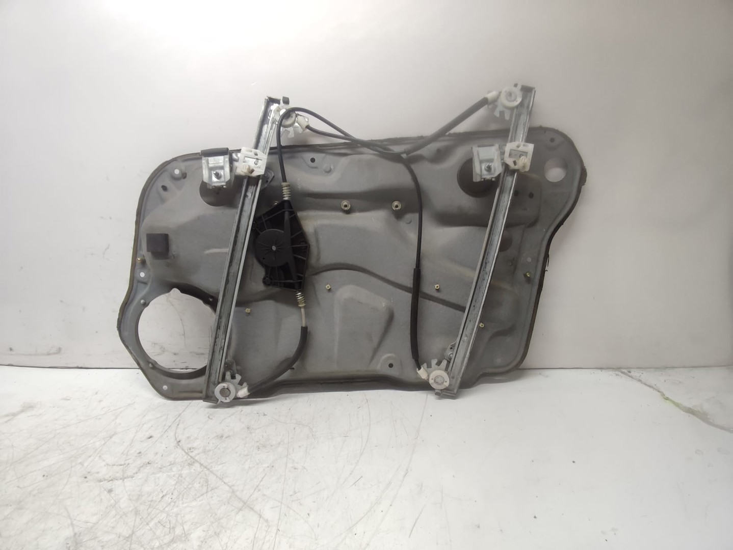Macara geam stanga fata 1j4837755e Volkswagen Golf 4 (1997 - 2006)