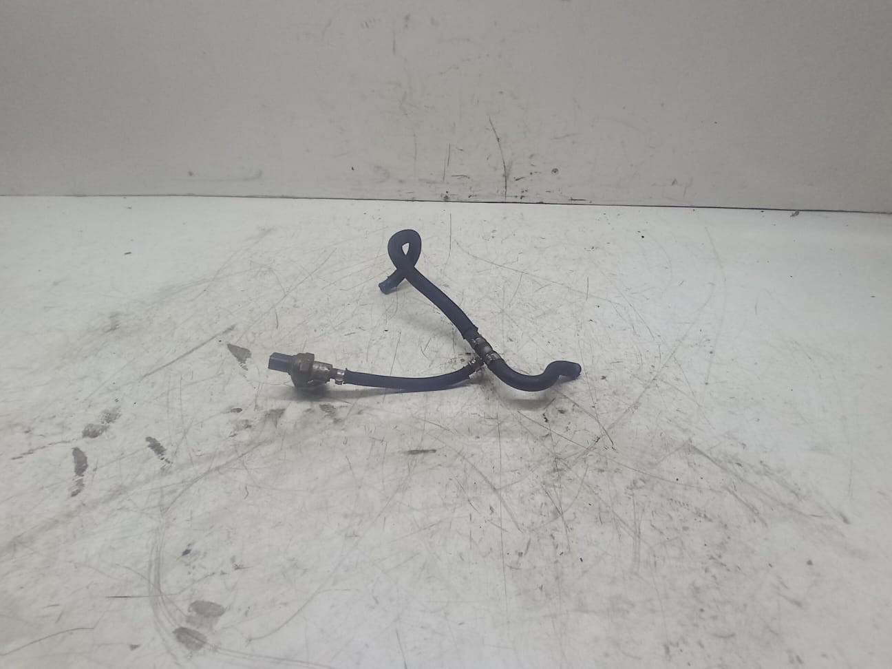 Senzor temperatura combustibil A6510703081 Mercedes Benz E-Class W212 (2009 - 2013)