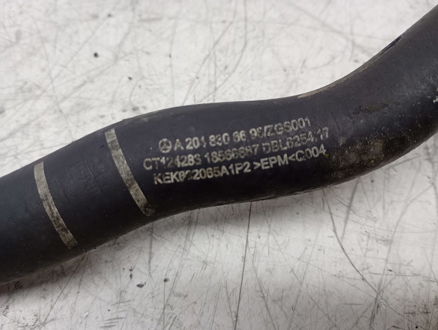 Conducta apa a2048306696 Mercedes Benz E-Class W212 (2009 - 2013)