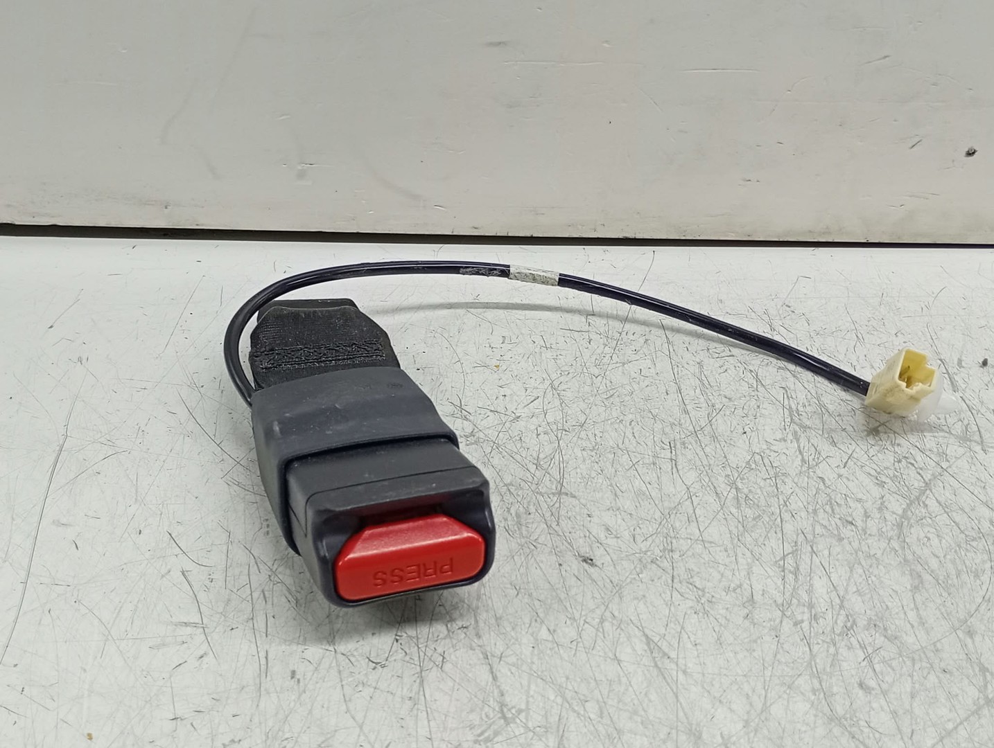 Pretensioner 6570433A Suzuki Swift 6 generation (2023 - prezent)