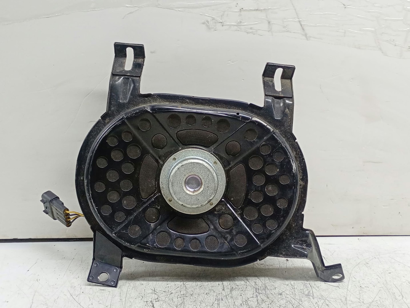 Boxa difuzor GX73-18808-AC Jaguar XE X760 (2014 - 2020)