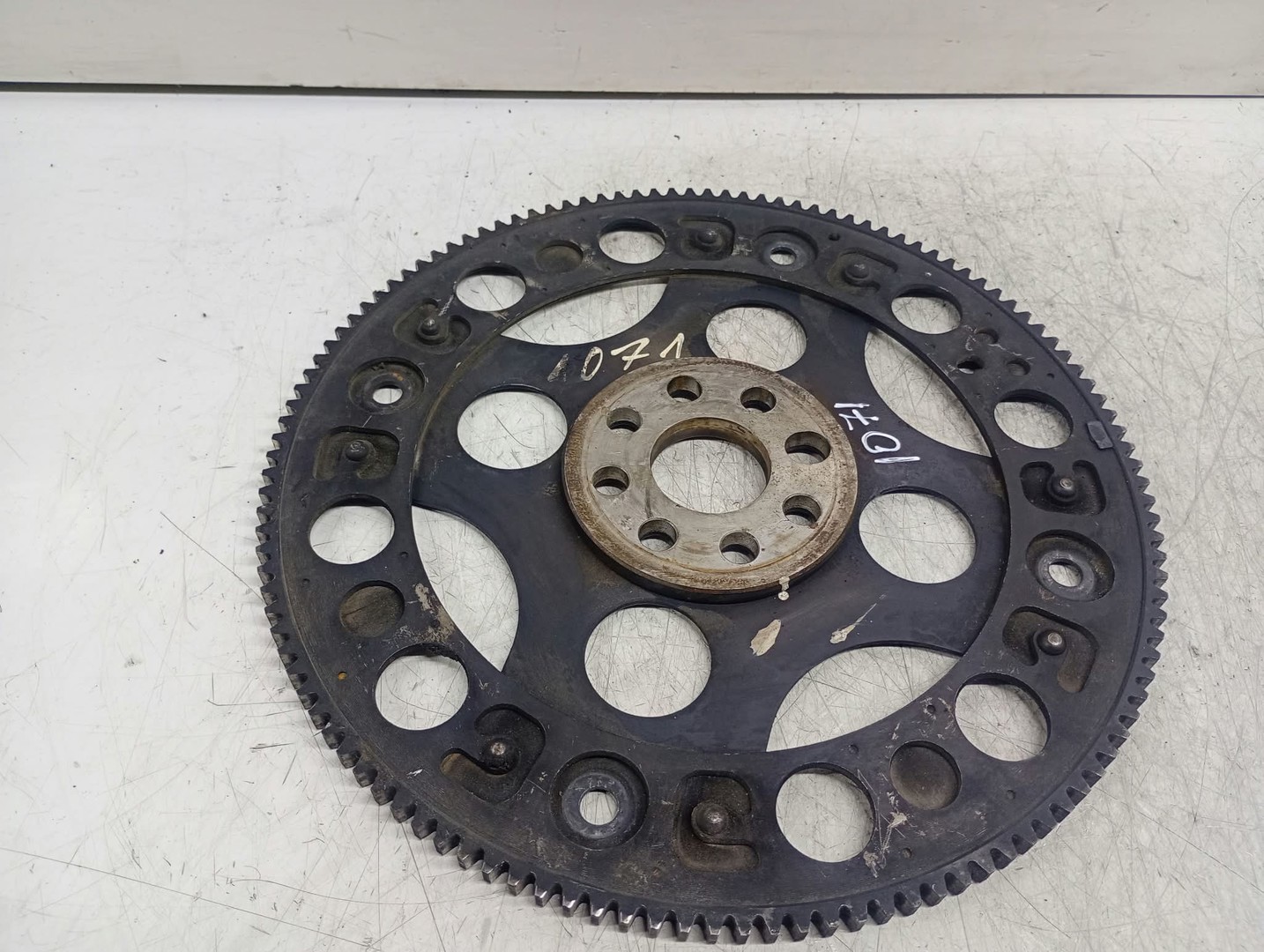 Coroana volanta BMW Seria 5 E60/E61 (2003 - 2007)