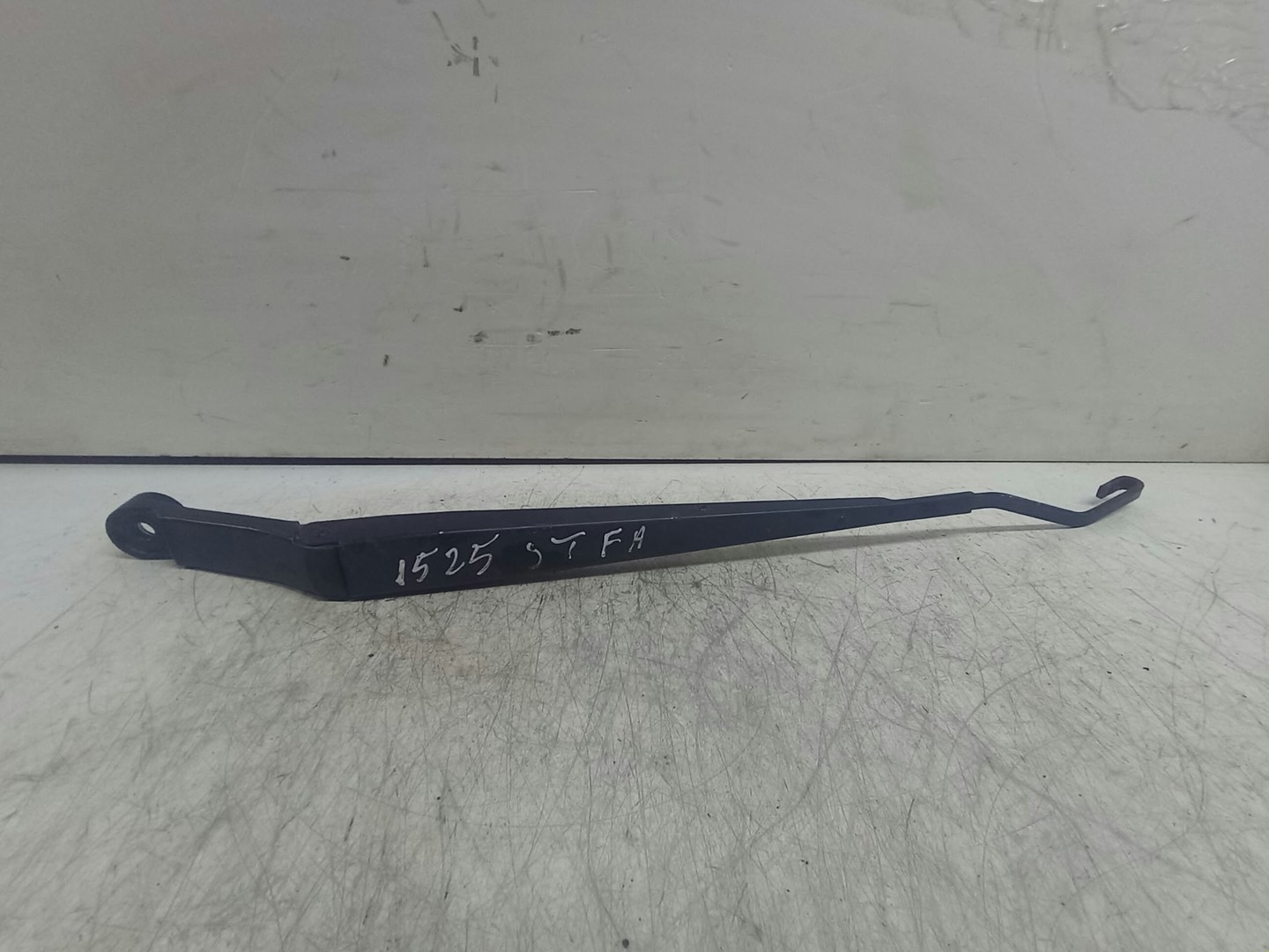 Brat stergator parbriz stanga Citroen C3 Picasso 1 (2008 - 2013)