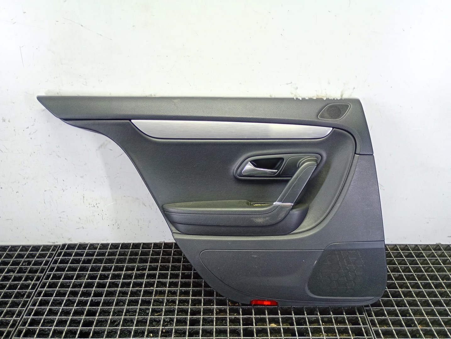 Fata usa stanga spate 3c8867211 Volkswagen Passat CC 1 (2008 - 2012)