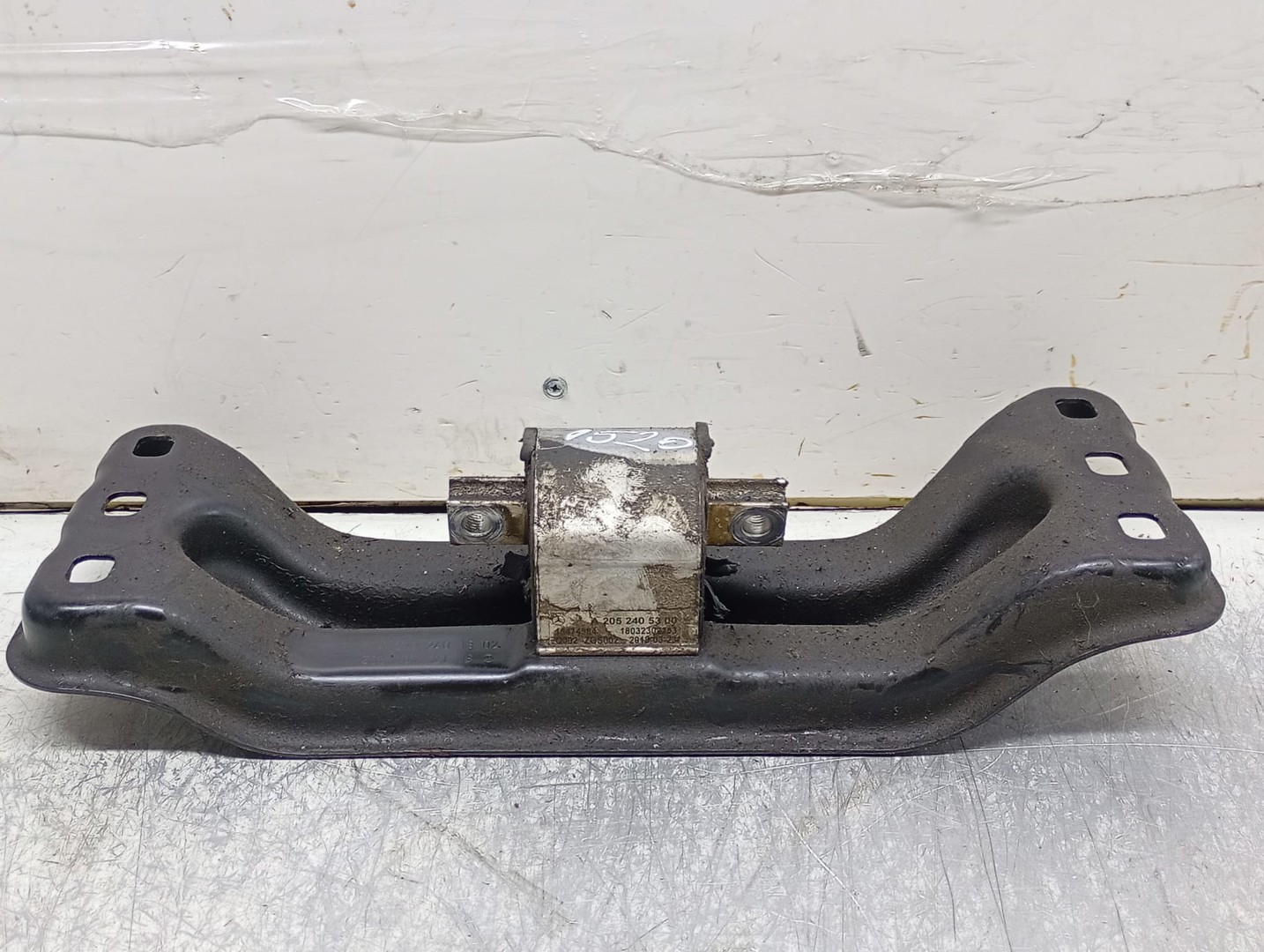 Suport cutie viteze A2132401302 Mercedes Benz E-Class W213 (2016 - 2020)