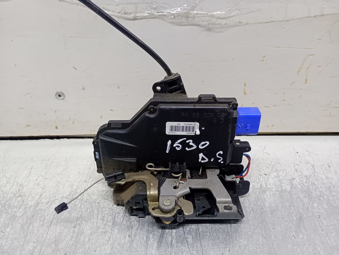 Broasca dreapta spate 7L0839016 Skoda Octavia 2 (2004 - 2008)
